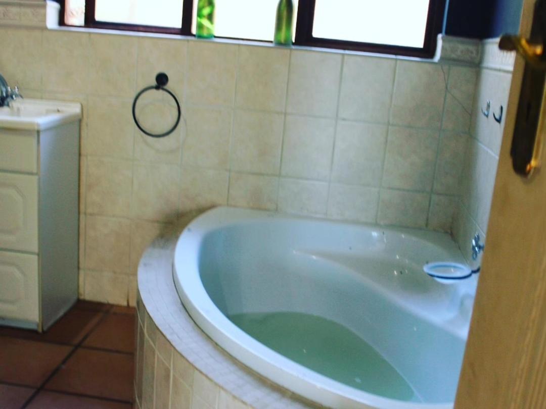Patogeng Self Catering - Da Gama Dam View Villa White River Eksteriør bilde